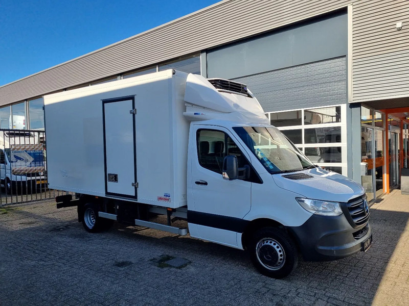 Mercedes-Benz Sprinter 516 CDI Kuhlkoffer/ Carrier/ 8 PALLETS/ EURO 6D - Фургон-рефрижератор: фото 1 Mercedes-Benz Sprinter 516 CDI Kuhlkoffer/ Carrier/ 8 PALLETS/ EURO 6D - Фургон-рефрижератор: фото 1