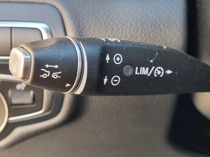 Легковой фургон, Грузопассажирский фургон Mercedes-Benz V-Klasse V 250 D Dubbele Cabine AMG Euro 6 Elektrische deuren: фото 15 Легковой фургон, Грузопассажирский фургон Mercedes-Benz V-Klasse V 250 D Dubbele Cabine AMG Euro 6 Elektrische deuren: фото 15