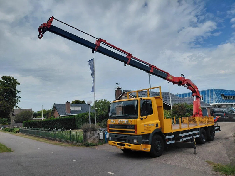 DAF 85.330 6X2 LOW KM !!! CRANE FULL STEEL SUSPENSION ORIGNIAL !!! HOLLAND TRUCK !!! - Автоманипулятор: фото 1 DAF 85.330 6X2 LOW KM !!! CRANE FULL STEEL SUSPENSION ORIGNIAL !!! HOLLAND TRUCK !!! - Автоманипулятор: фото 1