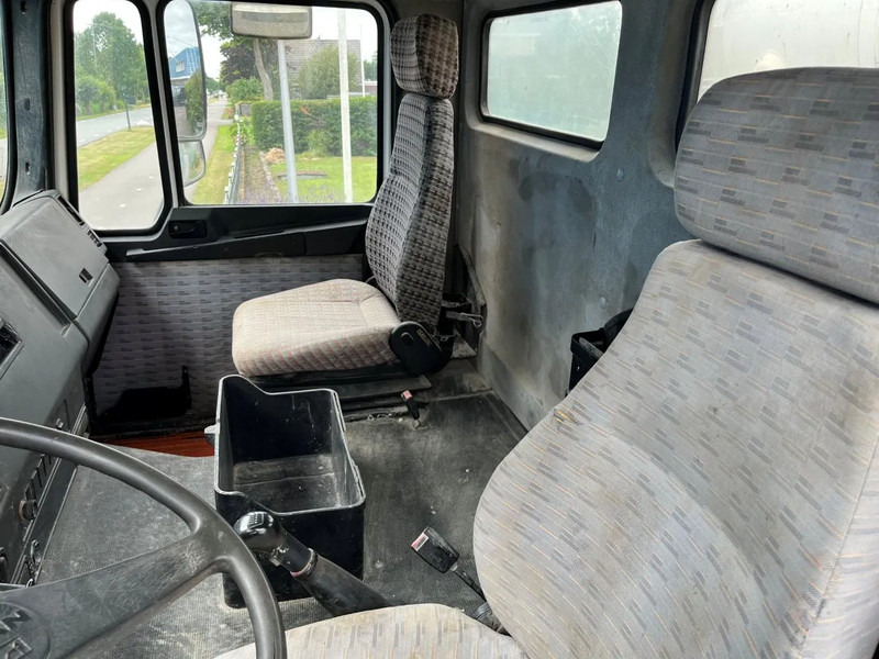 Автобетоносмеситель MAN 35.302 8x4 FULL STEEL SPRING MANUAL ZF GEARBOX !!! 6 CILINDER !!!: фото 17