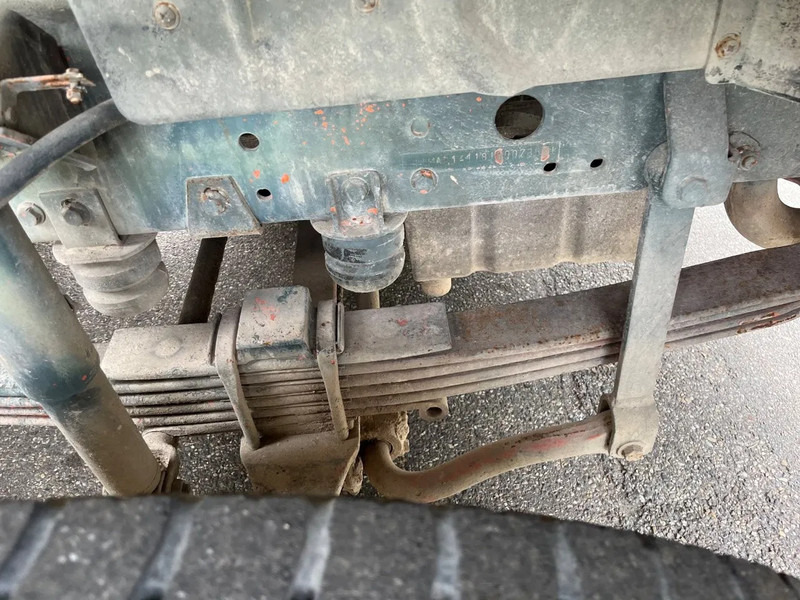 Автобетоносмеситель MAN 35.302 8x4 FULL STEEL SPRING MANUAL ZF GEARBOX !!! 6 CILINDER !!!: фото 6