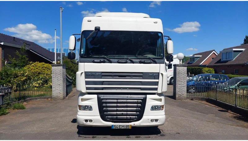 DAF XF 105.410 4x2 - Тягач: фото 5 DAF XF 105.410 4x2 - Тягач: фото 5