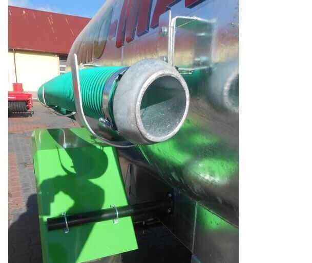 AGRO-MAX Beczkowóz 5000 / Cisterna de agua de 5. - Цистерна для жидкого навоза: фото 2 AGRO-MAX Beczkowóz 5000 / Cisterna de agua de 5. - Цистерна для жидкого навоза: фото 2