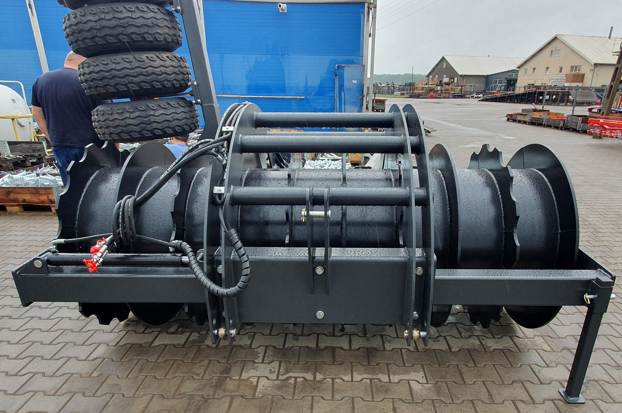 METAL-TECHNIK Wał Pryzmowy MT2 z dociskiem - Полевой каток: фото 3 METAL-TECHNIK Wał Pryzmowy MT2 z dociskiem - Полевой каток: фото 3