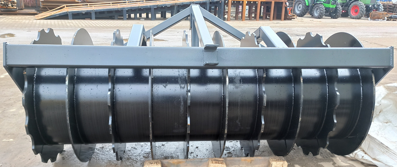 METAL-TECHNIK Wał pryzmowy - Полевой каток: фото 5 METAL-TECHNIK Wał pryzmowy - Полевой каток: фото 5