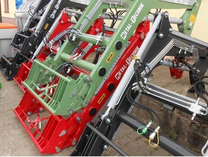 Metal-Technik Frontlader für Deutz Fahr/Front loader/Ładowacz TUR - Фронтальный погрузчик для трактора: фото 3 Metal-Technik Frontlader für Deutz Fahr/Front loader/Ładowacz TUR - Фронтальный погрузчик для трактора: фото 3