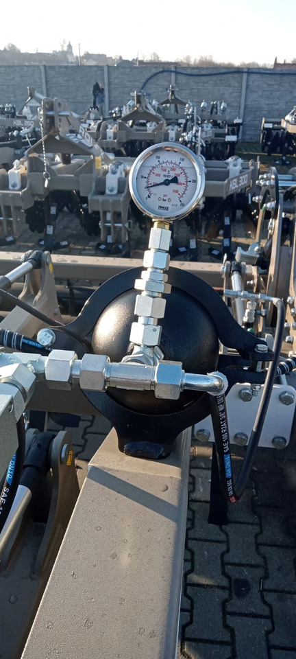 ROLEX PŁug dłutowy 300 - Плуг: фото 4 ROLEX PŁug dłutowy 300 - Плуг: фото 4