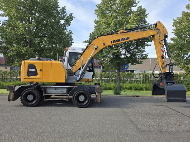 Liebherr a916 year 2017 dutch machine! liebherr a916 - Перегружатель: фото 1 Liebherr a916 year 2017 dutch machine! liebherr a916 - Перегружатель: фото 1