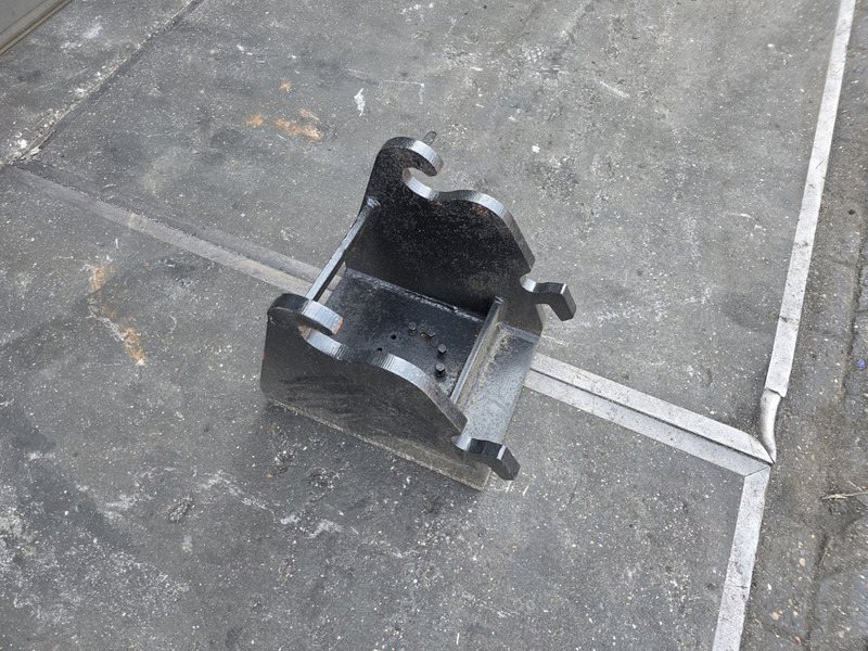 Kopplaat cw10 adaptor plate cw10 - Сцепное устройство для Строительной техники: фото 2 Kopplaat cw10 adaptor plate cw10 - Сцепное устройство для Строительной техники: фото 2