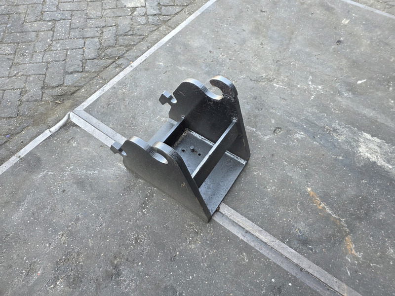 Kopplaat cw10 adaptor plate cw10 - Сцепное устройство для Строительной техники: фото 4 Kopplaat cw10 adaptor plate cw10 - Сцепное устройство для Строительной техники: фото 4