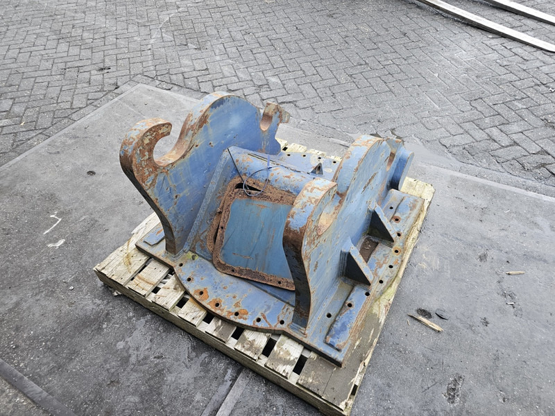 Kopplaat cw55s verachtert adaptor plate verachtert - Сцепное устройство для Строительной техники: фото 2 Kopplaat cw55s verachtert adaptor plate verachtert - Сцепное устройство для Строительной техники: фото 2