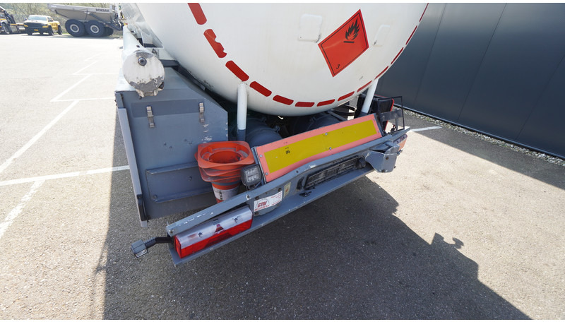 Schrader 3 AXLE ADR CHEMIE TANK TRAILER 40.000LTR - Полуприцеп-цистерна: фото 4 Schrader 3 AXLE ADR CHEMIE TANK TRAILER 40.000LTR - Полуприцеп-цистерна: фото 4