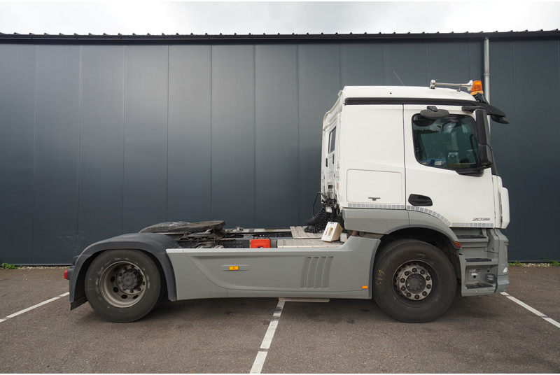 Mercedes-Benz ACTROS 2036 ADR 663.000KM - Тягач: фото 2 Mercedes-Benz ACTROS 2036 ADR 663.000KM - Тягач: фото 2