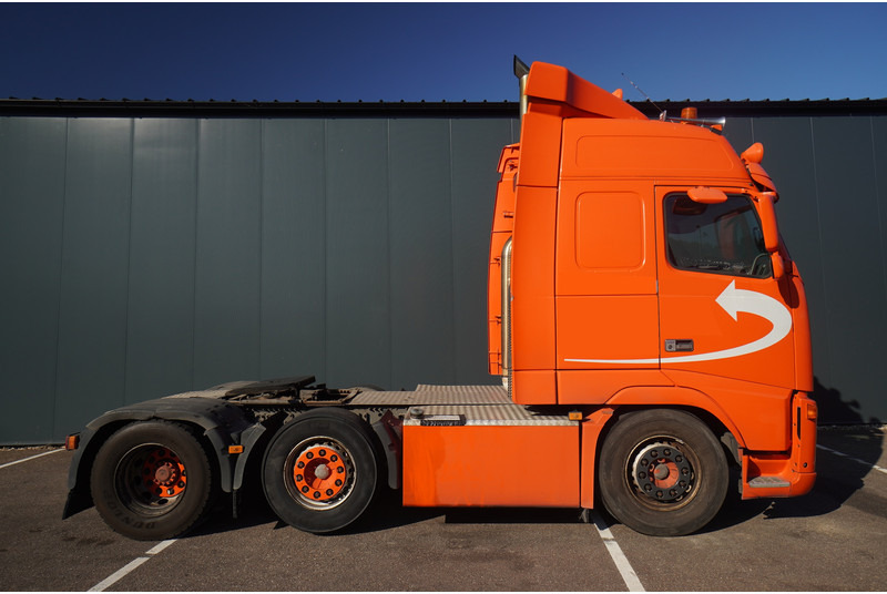 Volvo FH 12/500 6X2 EURO 3 - Тягач: фото 2 Volvo FH 12/500 6X2 EURO 3 - Тягач: фото 2
