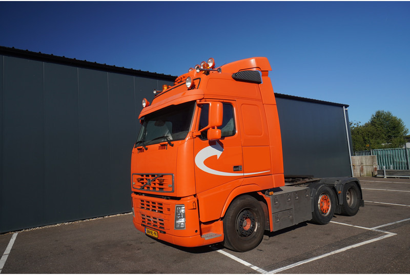 Volvo FH 12/500 6X2 EURO 3 - Тягач: фото 3 Volvo FH 12/500 6X2 EURO 3 - Тягач: фото 3