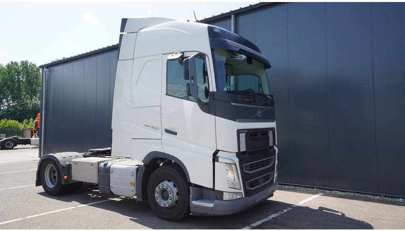 Volvo FH 460 EURO 6 GLOBETROTTER 699.000KM - Тягач: фото 4 Volvo FH 460 EURO 6 GLOBETROTTER 699.000KM - Тягач: фото 4