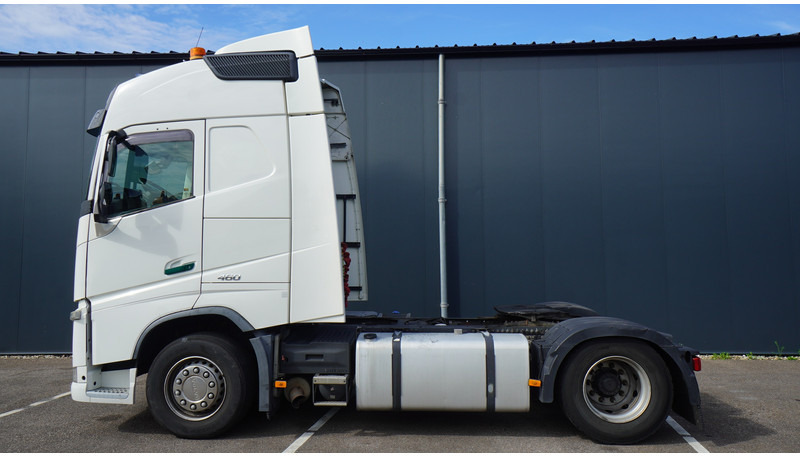 Volvo FH 460 EURO 6 GLOBETROTTER - Тягач: фото 1 Volvo FH 460 EURO 6 GLOBETROTTER - Тягач: фото 1