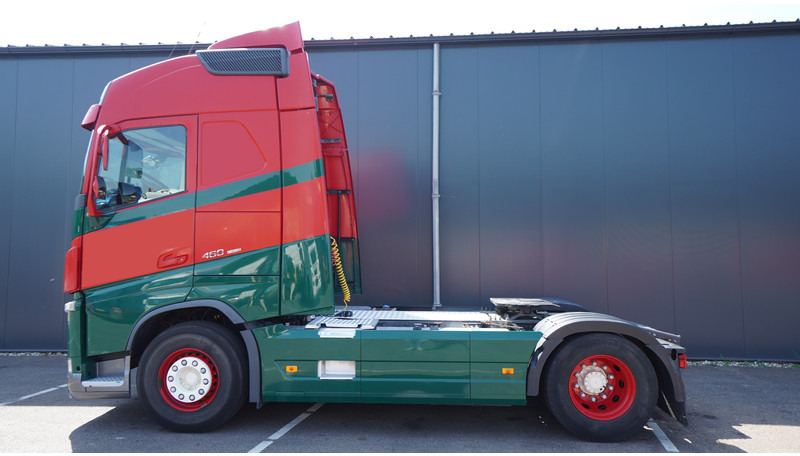 Volvo FH 460 EURO 6 GLOBETROTTER - Тягач: фото 1 Volvo FH 460 EURO 6 GLOBETROTTER - Тягач: фото 1