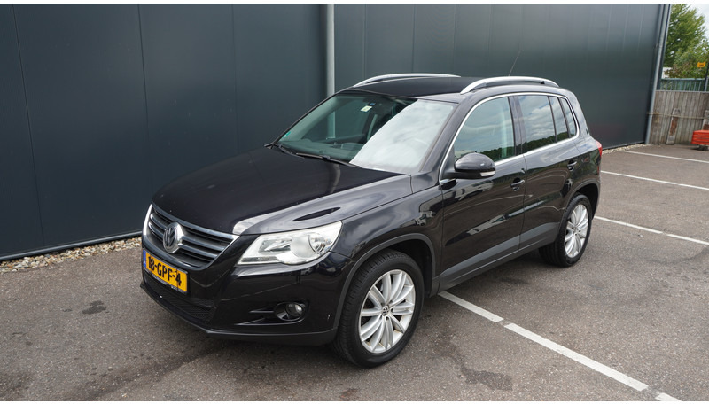 Volkswagen Tiguan 1.4TSI SPORT & STYLE 4MOTION - Микроавтобус, Пассажирский фургон: фото 3 Volkswagen Tiguan 1.4TSI SPORT & STYLE 4MOTION - Микроавтобус, Пассажирский фургон: фото 3