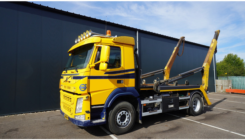 Volvo FM 380 HIAB PORTAL ARM SYSTEM 467.500KM - Портальный бункеровоз: фото 3 Volvo FM 380 HIAB PORTAL ARM SYSTEM 467.500KM - Портальный бункеровоз: фото 3