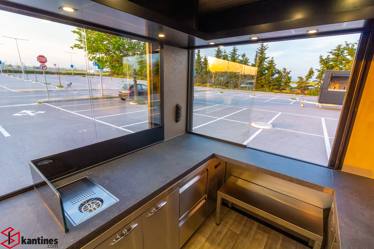 Торговый прицеп Skretas Box XXL Size: фото 17