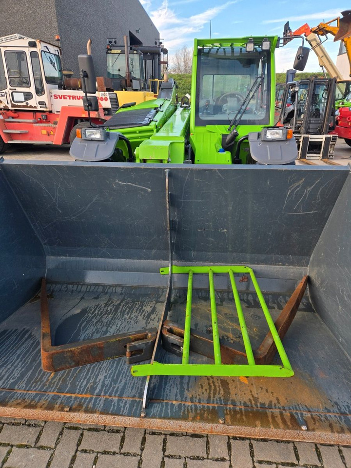 Телескопический погрузчик Merlo TF35.7-140: фото 11 Телескопический погрузчик Merlo TF35.7-140: фото 11