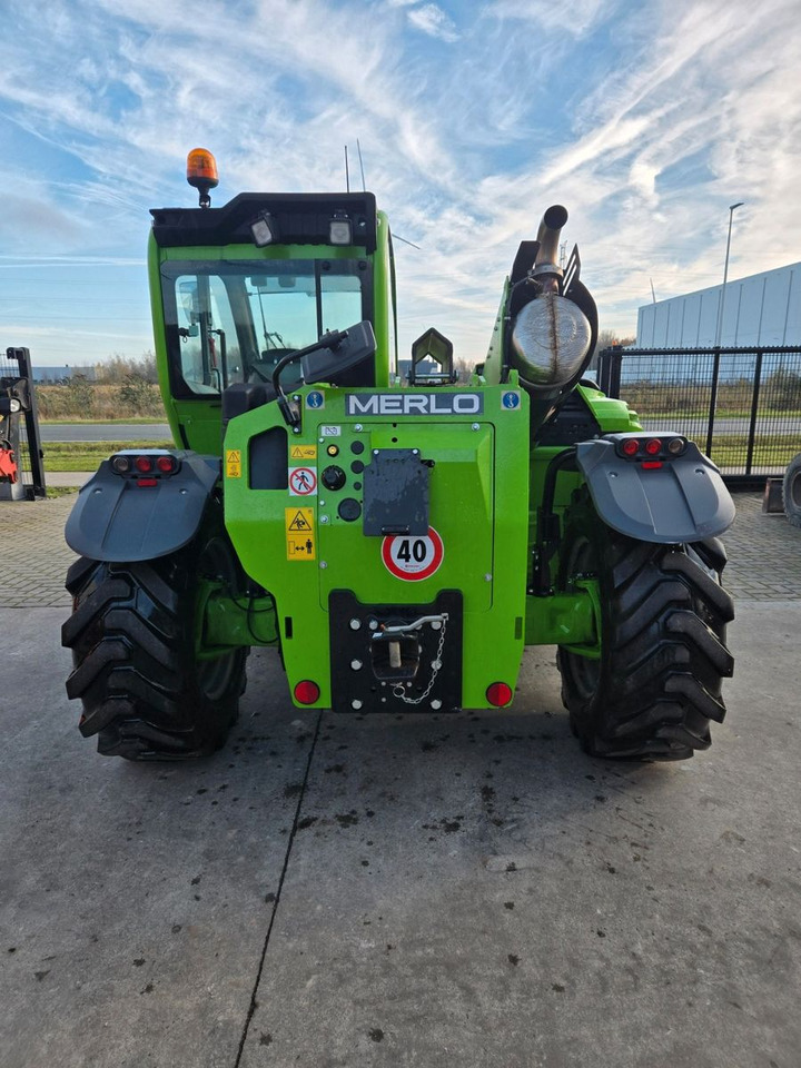 Телескопический погрузчик Merlo TF35.7-140: фото 6 Телескопический погрузчик Merlo TF35.7-140: фото 6