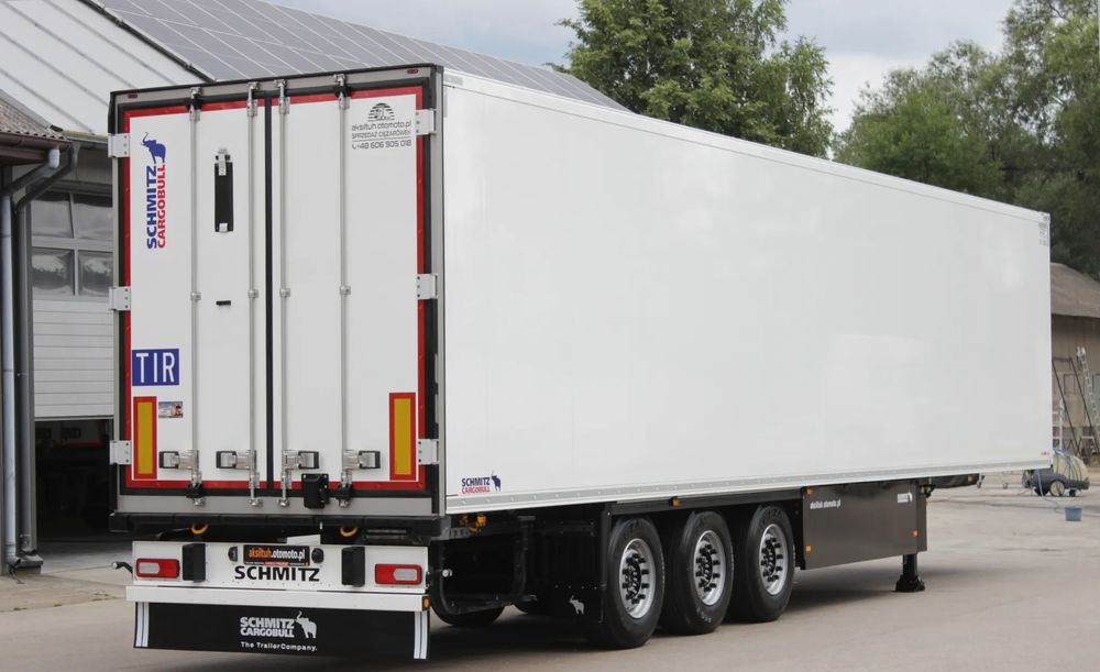 Schmitz Cargobull FP 60 V7 Thermo King SLXi 300 / ŚWIATŁA LED / JAK NOWA / ŚCIANA 7 CM / - Полуприцеп-рефрижератор: фото 2 Schmitz Cargobull FP 60 V7 Thermo King SLXi 300 / ŚWIATŁA LED / JAK NOWA / ŚCIANA 7 CM / - Полуприцеп-рефрижератор: фото 2