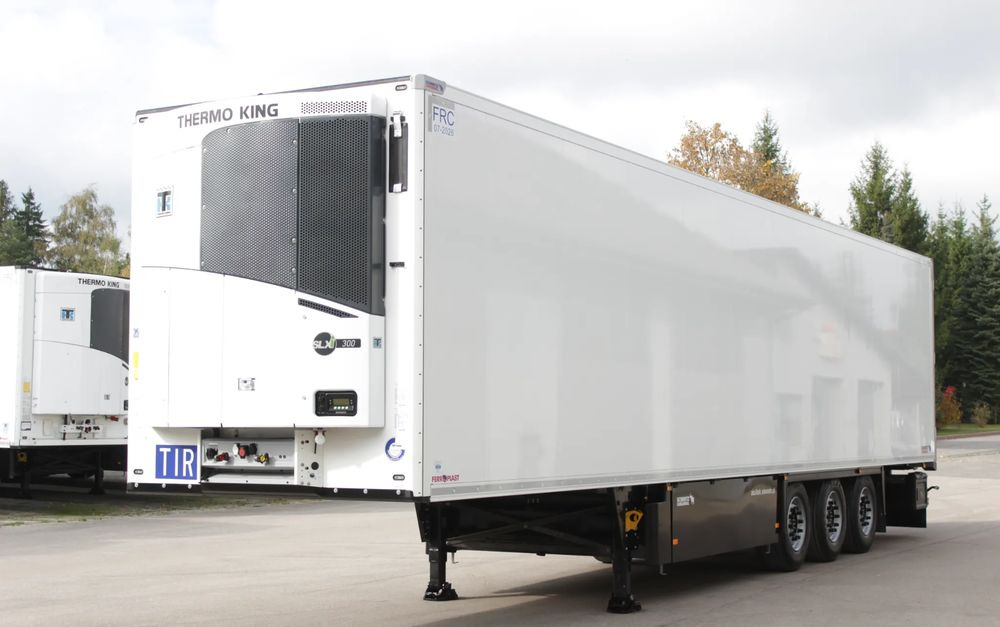 Schmitz Cargobull Thermo King SLXi 300 / JAK NOWA / FP 60 ŚCIANA 7 CM / - Полуприцеп-рефрижератор: фото 3 Schmitz Cargobull Thermo King SLXi 300 / JAK NOWA / FP 60 ŚCIANA 7 CM / - Полуприцеп-рефрижератор: фото 3