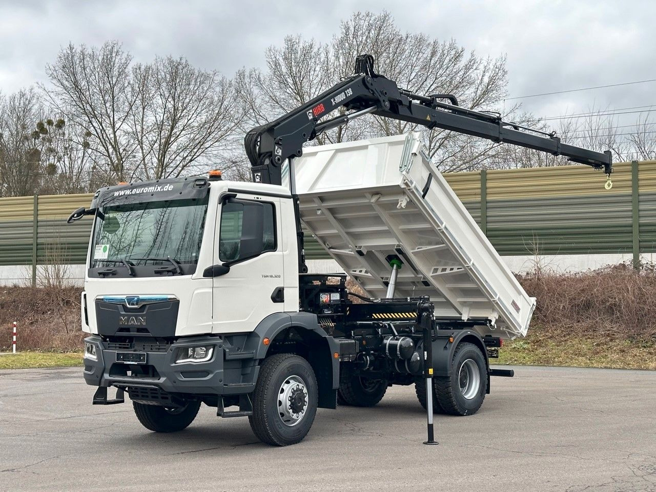 MAN TGM 18.320 4x4 Euro6e Hiab X-HiDuo 138DS-3 MAN TGM 18.320 4x4 Euro6e Hiab X-HiDuo 138DS-3 - Самосвал, Автоманипулятор: фото 5 MAN TGM 18.320 4x4 Euro6e Hiab X-HiDuo 138DS-3 MAN TGM 18.320 4x4 Euro6e Hiab X-HiDuo 138DS-3 - Самосвал, Автоманипулятор: фото 5