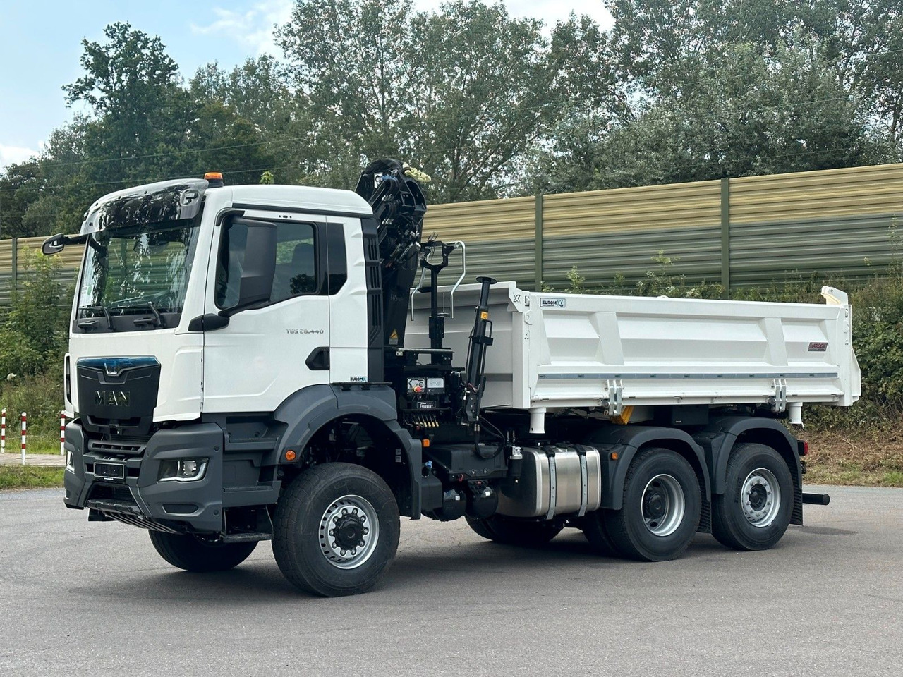 MAN TGS 28.440 6x4-4/3-Seiten- Kipper / Hiab 138-3 - Самосвал, Автоманипулятор: фото 3 MAN TGS 28.440 6x4-4/3-Seiten- Kipper / Hiab 138-3 - Самосвал, Автоманипулятор: фото 3