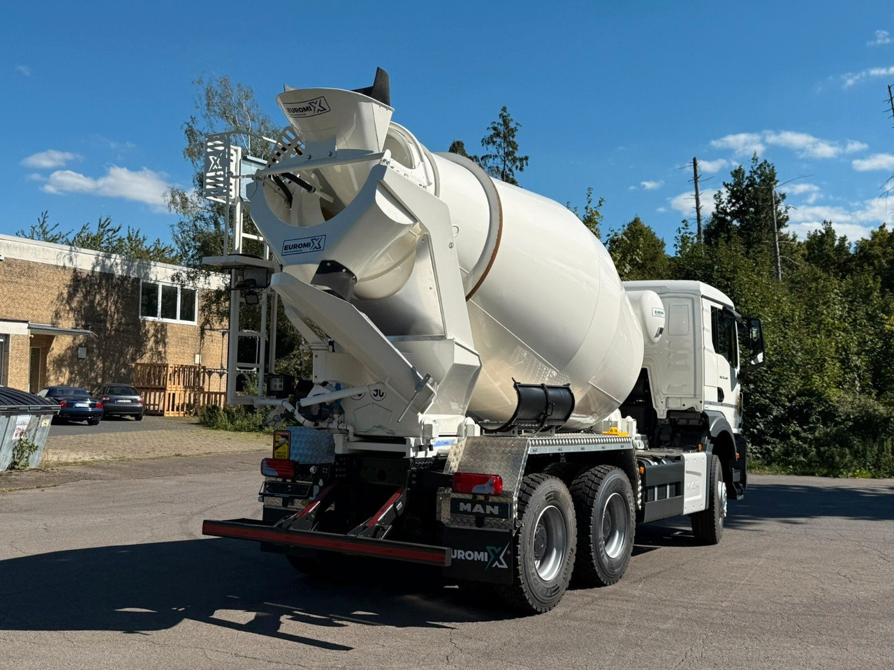 MAN TGS 33.440 / 6X4 Euro6e Euromix MTP EM 7 L - Автобетоносмеситель: фото 5 MAN TGS 33.440 / 6X4 Euro6e Euromix MTP EM 7 L - Автобетоносмеситель: фото 5
