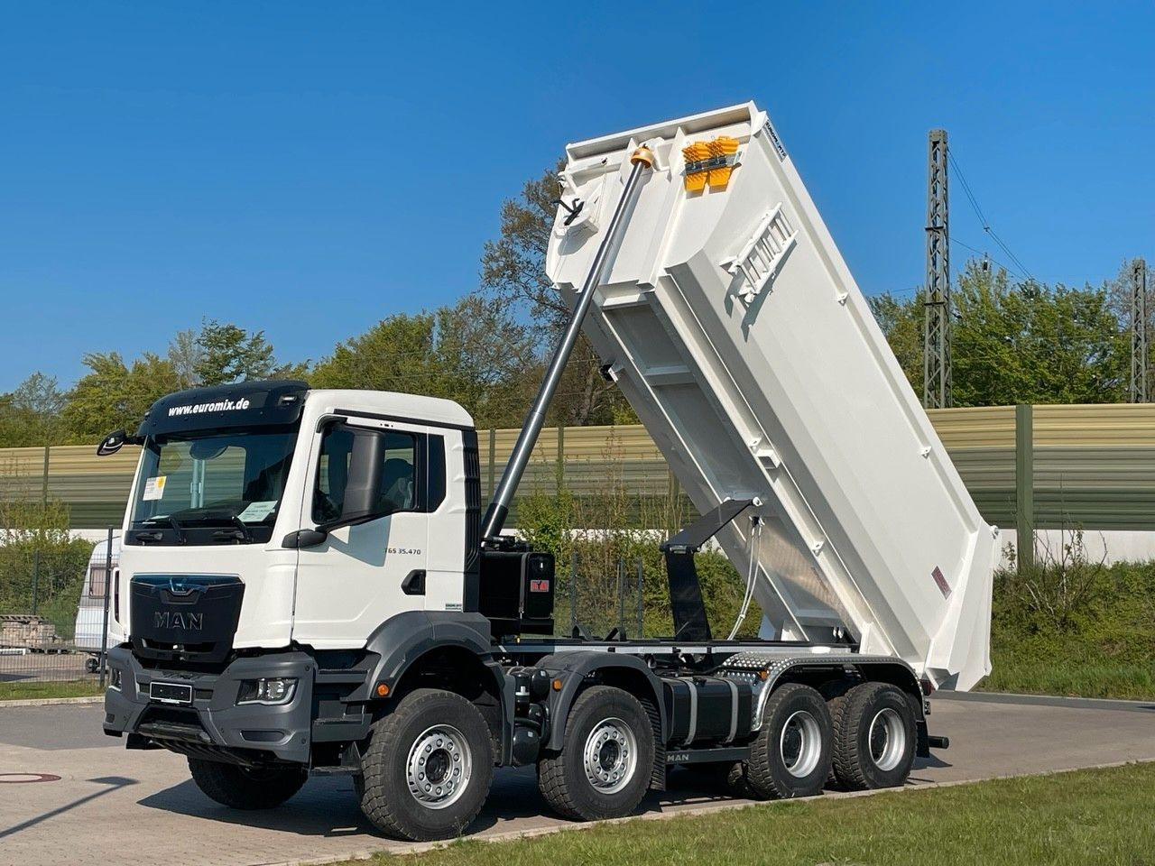 MAN TGS 35.470 BB 8X4 Mulden Kipper 10X Vorhanden - Самосвал: фото 5 MAN TGS 35.470 BB 8X4 Mulden Kipper 10X Vorhanden - Самосвал: фото 5