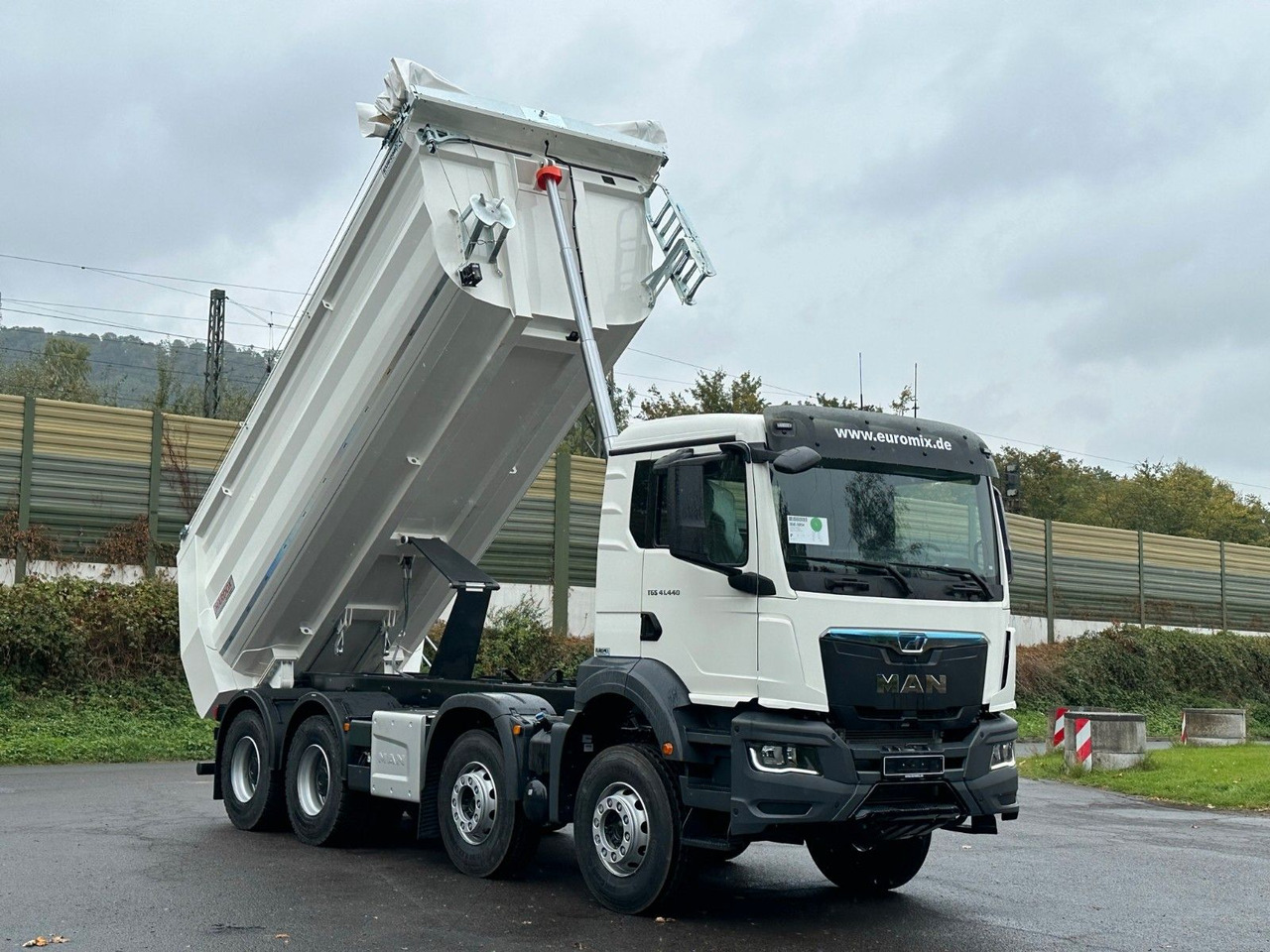 Самосвал MAN TGS 41.440 BB 8X4 Euromix Mulden Kipper HARDOX: фото 13