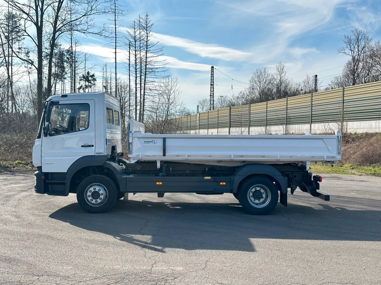 Mercedes-Benz Atego 1224 K EuromixMTP 3-Seiten-Kipper Mercedes-Benz Atego 1224 K EuromixMTP 3-Seiten-Kipper - Самосвал: фото 3 Mercedes-Benz Atego 1224 K EuromixMTP 3-Seiten-Kipper Mercedes-Benz Atego 1224 K EuromixMTP 3-Seiten-Kipper - Самосвал: фото 3
