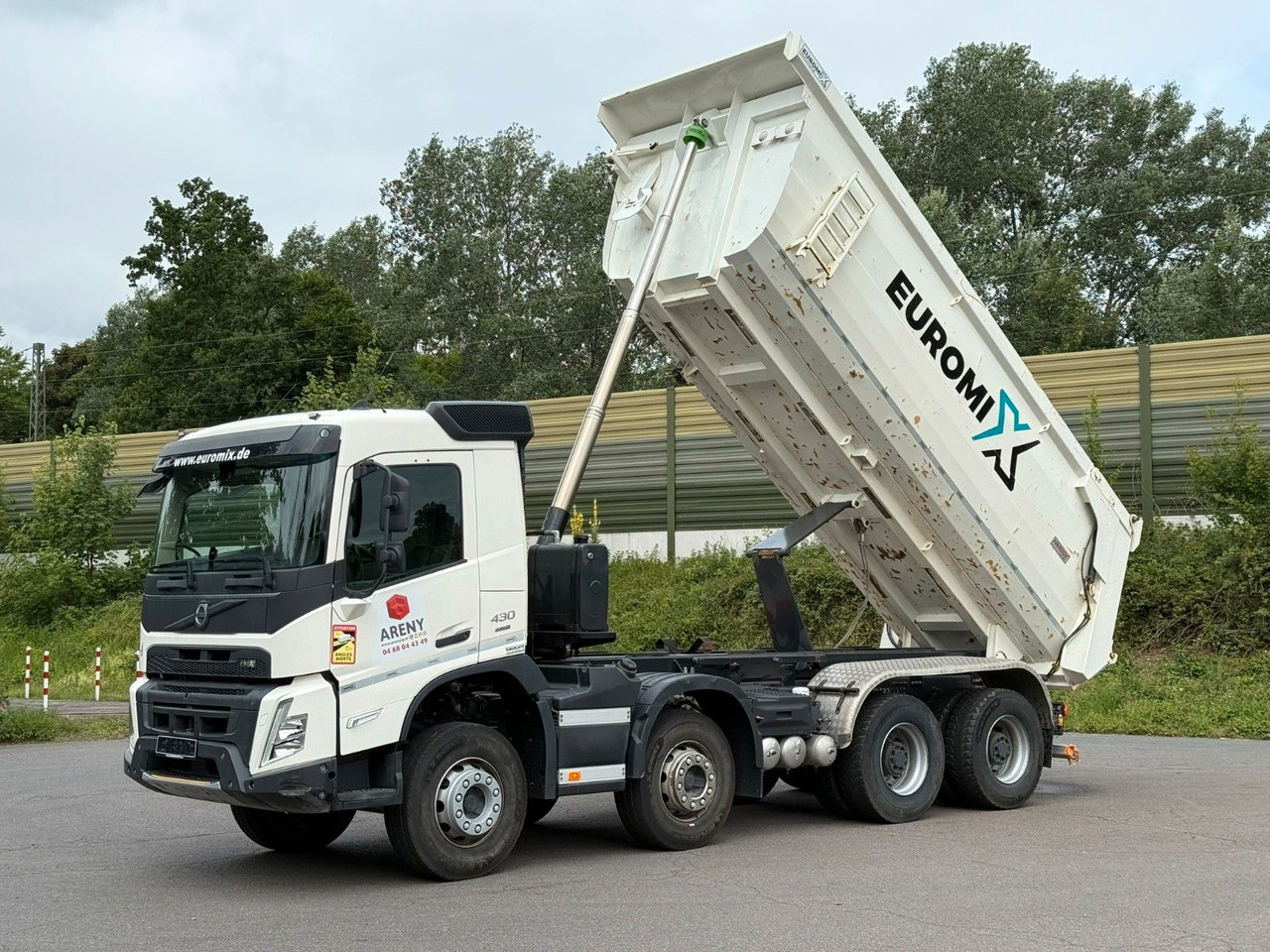 Volvo FMX 430 8X4 EuromixMTP 16m³ Hydraulische Klappe - Самосвал: фото 1 Volvo FMX 430 8X4 EuromixMTP 16m³ Hydraulische Klappe - Самосвал: фото 1