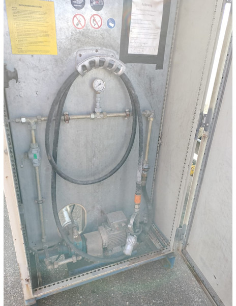Used skid installation 4850 L (4.8 m3) different setups multiple pieces available for sale Gas, lpg, gpl, gaz, propane, butane propane refilling station is used to refill cylinders, suitable for limited land and space. - Топливный бак: фото 2 Used skid installation 4850 L (4.8 m3) different setups multiple pieces available for sale Gas, lpg, gpl, gaz, propane, butane propane refilling station is used to refill cylinders, suitable for limited land and space. - Топливный бак: фото 2