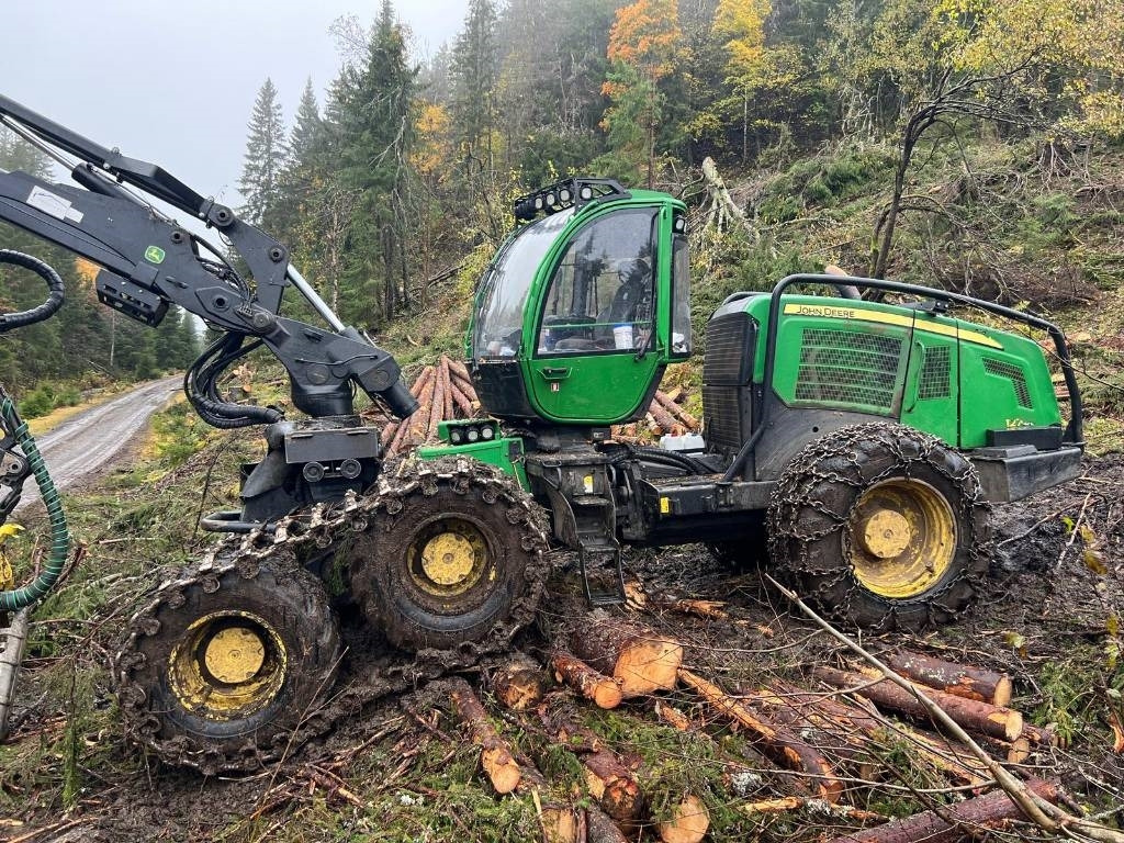 John Deere 1270 E - Харвестер: фото 4 John Deere 1270 E - Харвестер: фото 4