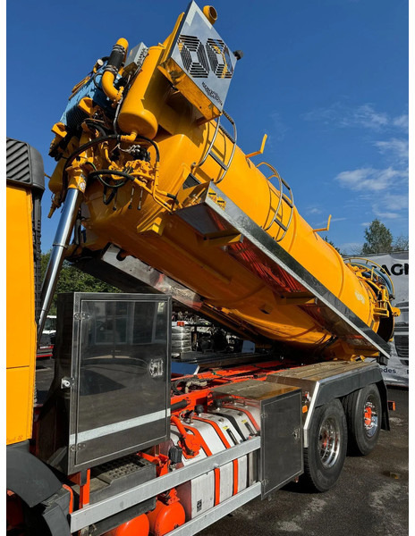 Volvo FMX 450 Combi Vacuum/Pressure 14m3 (1,5 + 12,5m3), 2017 - Ассенизатор: фото 3 Volvo FMX 450 Combi Vacuum/Pressure 14m3 (1,5 + 12,5m3), 2017 - Ассенизатор: фото 3