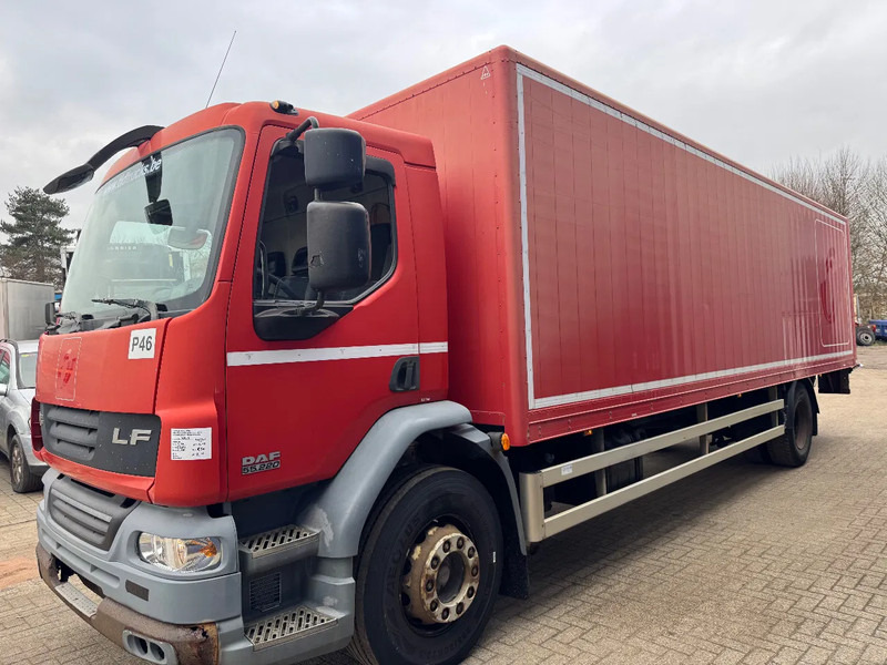 DAF LF 55.220 **18,6TON-MANUAL GEARBOX-BELGIAN TRUCK** - Грузовик с закрытым кузовом: фото 1 DAF LF 55.220 **18,6TON-MANUAL GEARBOX-BELGIAN TRUCK** - Грузовик с закрытым кузовом: фото 1