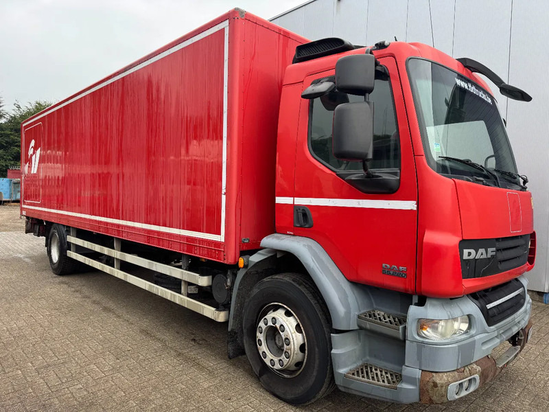 DAF LF 55.220 **MANUAL GEARBOX-EURO4-BELGIAN TRUCK** - Грузовик с закрытым кузовом: фото 3 DAF LF 55.220 **MANUAL GEARBOX-EURO4-BELGIAN TRUCK** - Грузовик с закрытым кузовом: фото 3