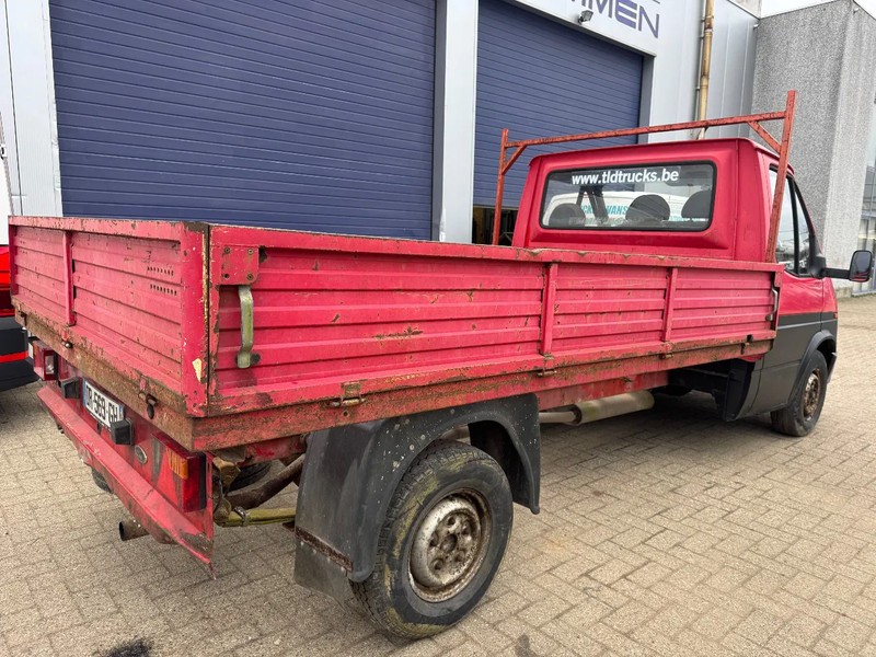 Ford Transit **FRENCH ORIGIN-DIESEL** - Малотоннажный бортовой грузовик: фото 4 Ford Transit **FRENCH ORIGIN-DIESEL** - Малотоннажный бортовой грузовик: фото 4