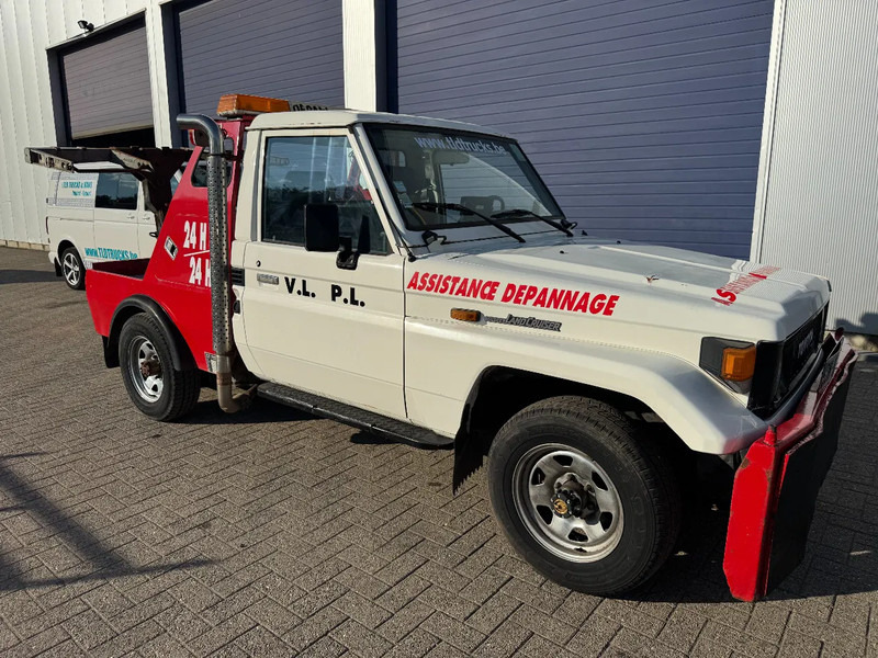 Toyota Land Cruiser **RECOVERY TRUCK-WINCH** - Фургон: фото 1 Toyota Land Cruiser **RECOVERY TRUCK-WINCH** - Фургон: фото 1