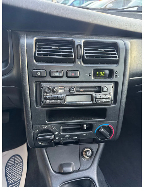 Седан Toyota Carina E **1600XLI-VERRY CLEAN**: фото 11