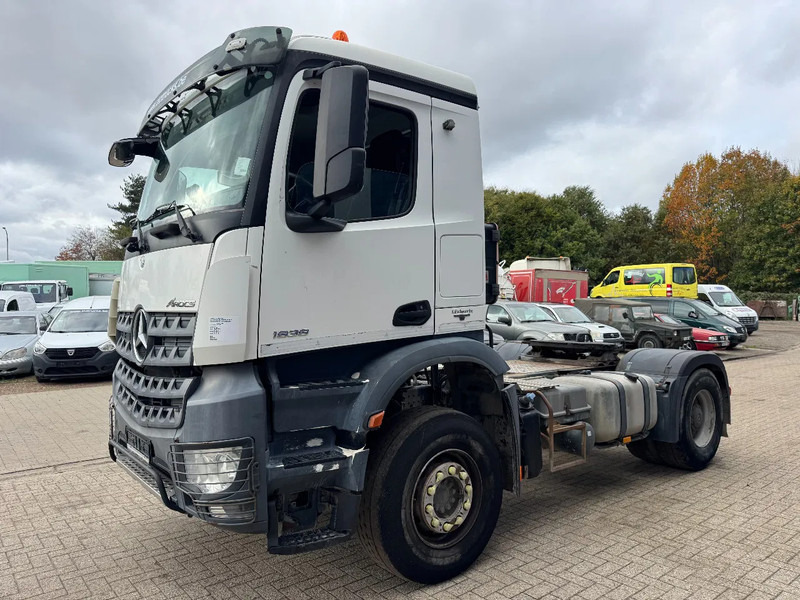 Mercedes-Benz Arocs **1939-BELGIAN TRUCK-BLUETEC 6-LOW MILEAGE** - Тягач: фото 1 Mercedes-Benz Arocs **1939-BELGIAN TRUCK-BLUETEC 6-LOW MILEAGE** - Тягач: фото 1