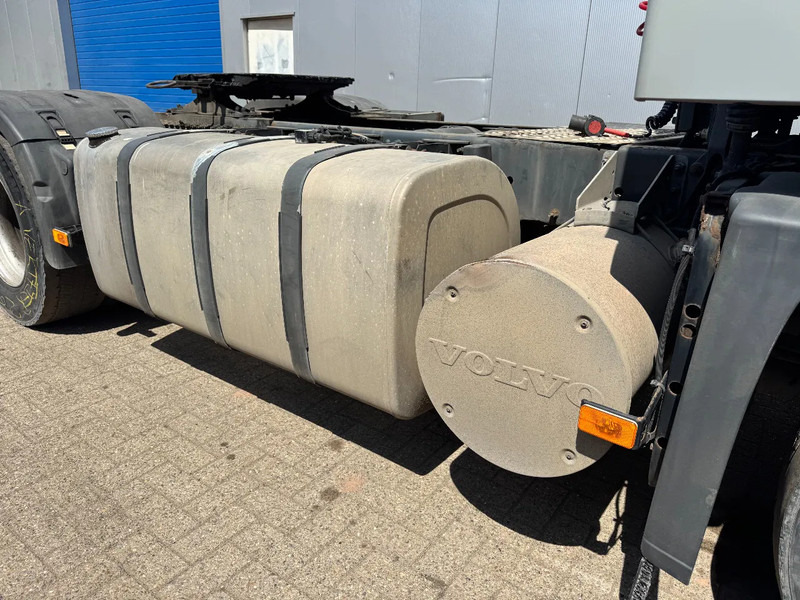 Volvo FH 12.420 **MANUAL GEARBOX-FRENCH TRUCK-GLOBE** - Тягач: фото 4 Volvo FH 12.420 **MANUAL GEARBOX-FRENCH TRUCK-GLOBE** - Тягач: фото 4