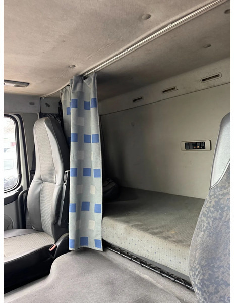 Грузовик бортовой/ Платформа Volvo FM 9.260 **MANUAL GEARBOX-FRENCH ORIGINE**: фото 17