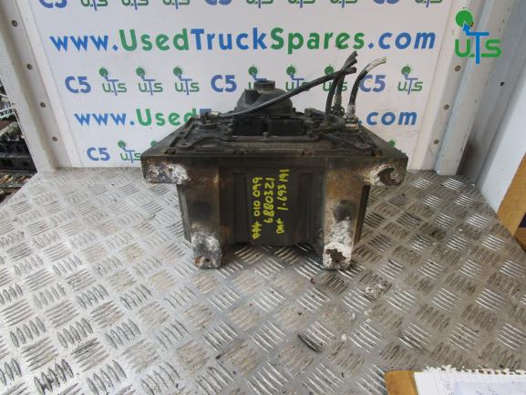 DAF CF / XF EURO 5 ADBLUE PUMP BOSCH PART NO 0444010099 - Подготовка топлива для Грузовиков: фото 1 DAF CF / XF EURO 5 ADBLUE PUMP BOSCH PART NO 0444010099 - Подготовка топлива для Грузовиков: фото 1