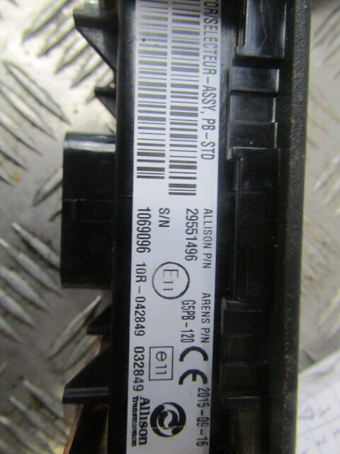 DAF LF 220 EURO 6 ALLISON AUTO GEARCHANGE SELECTOR MODULE P/NO 29551496 - Электрическая система для Коммунальной и специальной техники: фото 2 DAF LF 220 EURO 6 ALLISON AUTO GEARCHANGE SELECTOR MODULE P/NO 29551496 - Электрическая система для Коммунальной и специальной техники: фото 2