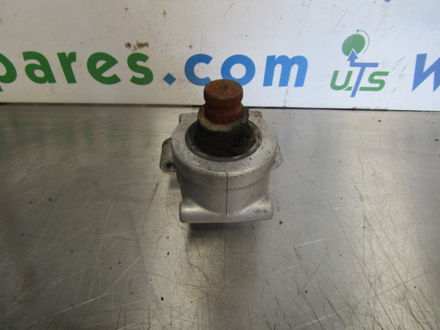DENNIS ELITE II STEERING BEVEL ANGLE BOX - Рулевое управление для Коммунальной и специальной техники: фото 1 DENNIS ELITE II STEERING BEVEL ANGLE BOX - Рулевое управление для Коммунальной и специальной техники: фото 1